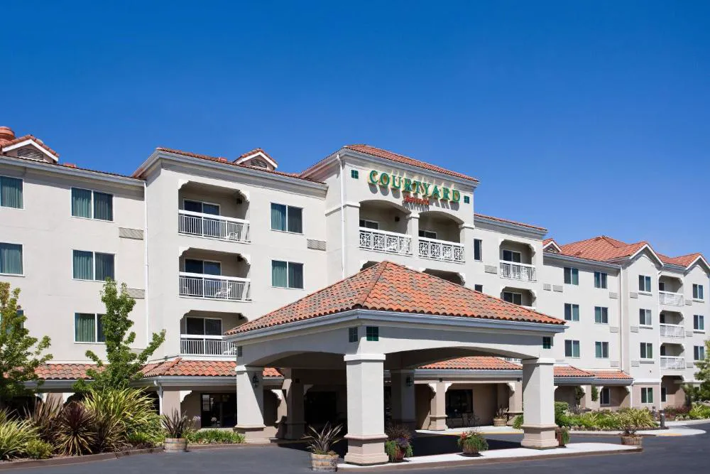 Courtyard by Marriott Novato Marin/Sonoma hotel hero