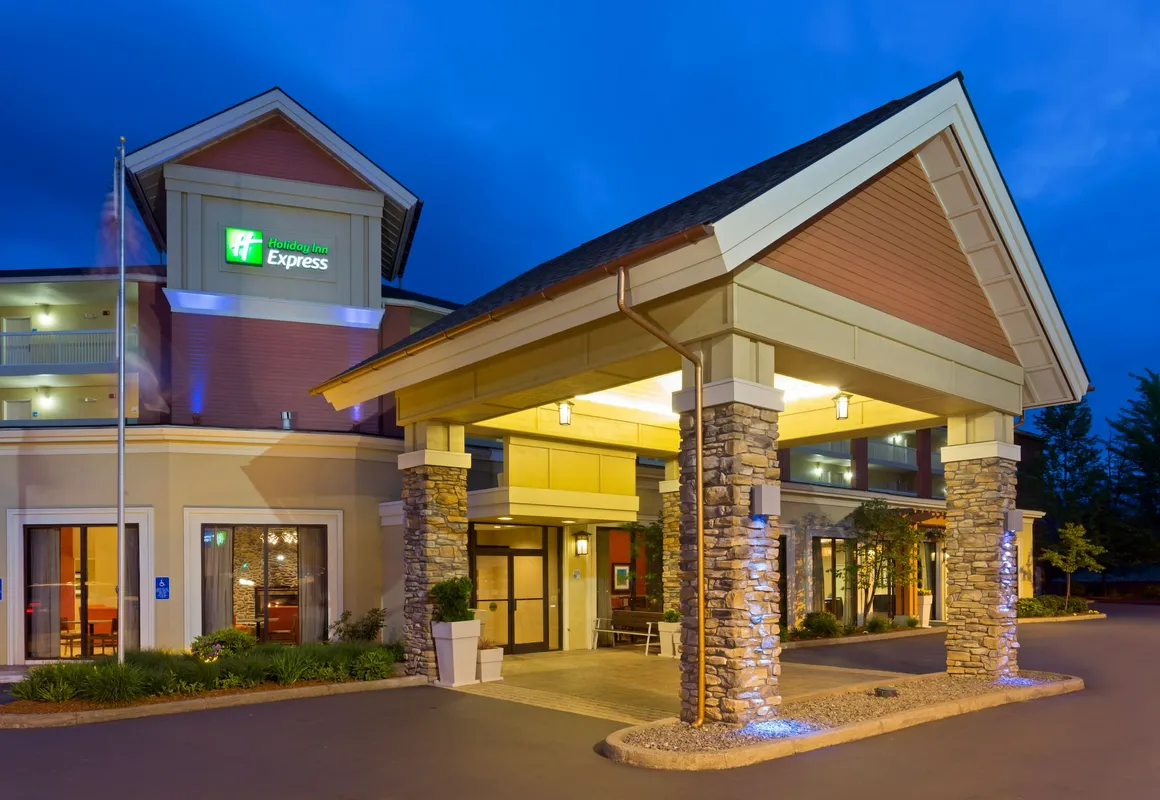 Holiday Inn Express Roseburg by IHG hotel hero