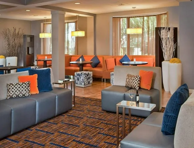 Courtyard by Marriott Frederick hotel detail image 4