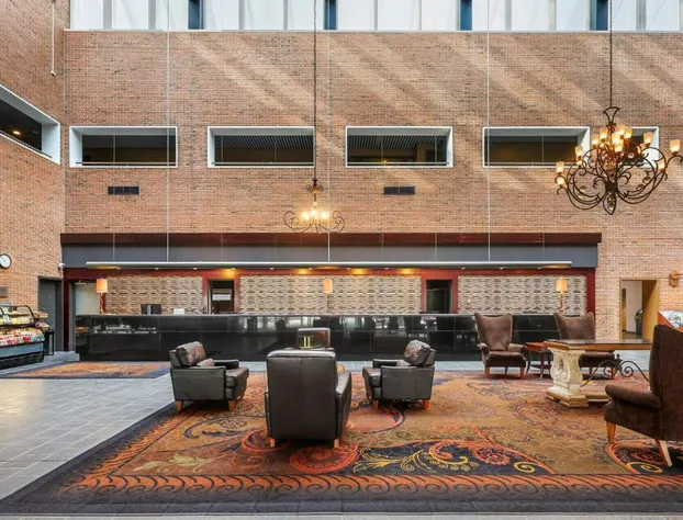 Crowne Plaza Minneapolis West by IHG hotel detail image 2