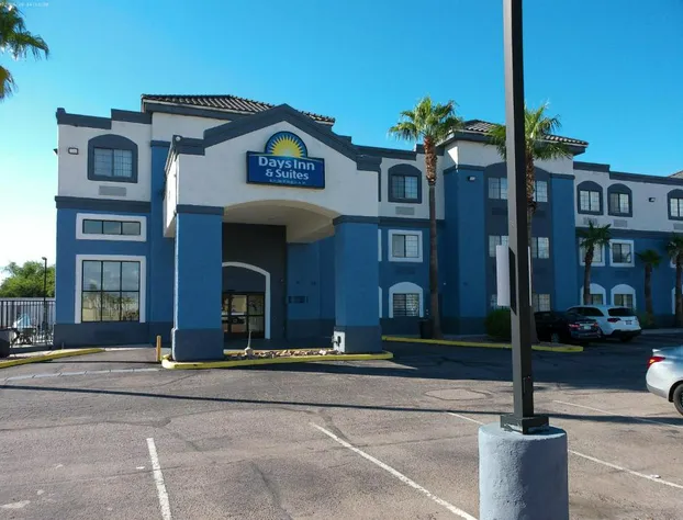 Days Inn & Suites by Wyndham Tucson/Marana hotel detail image 2