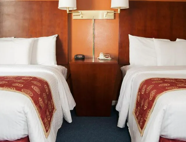 Red Carpet Inn & Suites hotel detail image 1