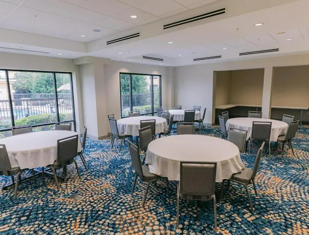 Hampton Inn Knoxville-West At Cedar Bluff hotel detail image 2