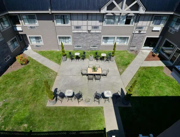 Best Western Plus Regency Inn & Conference Centre hotel detail image 1