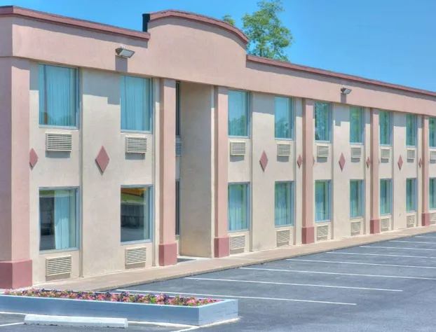 Express Inn hotel detail image 1