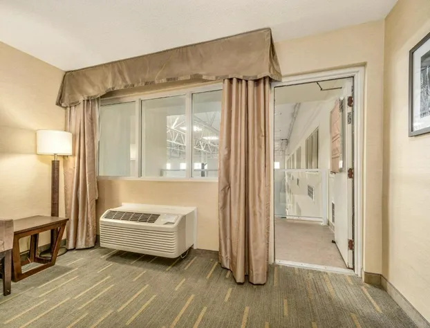 Holiday Inn Lethbridge by IHG hotel detail image 2