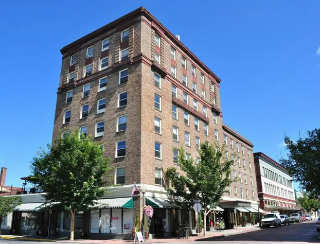 Peppermill Empress Inn hotel detail image 4