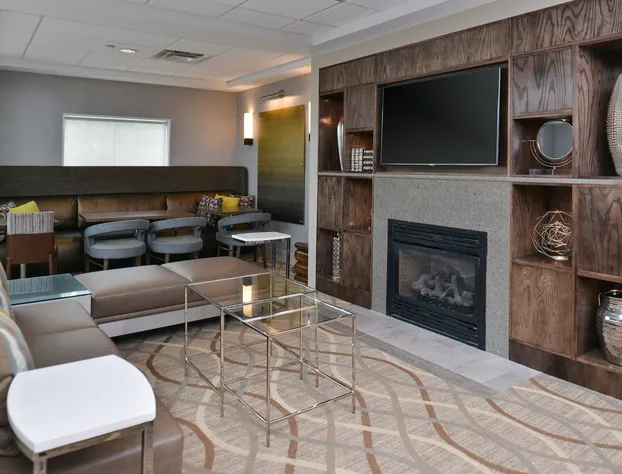 Holiday Inn Express Hotel & Suites Lafayette by IHG hotel detail image 4