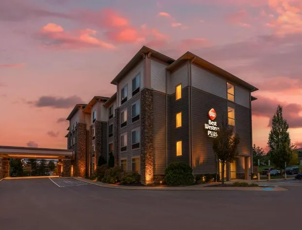 Best Western Plus University Park Inn & Suites hotel detail image 1