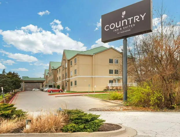 Country Inn & Suites by Radisson, Columbia, MO hotel detail image 1