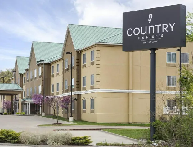 Country Inn & Suites by Radisson, Columbia, MO hotel detail image 1