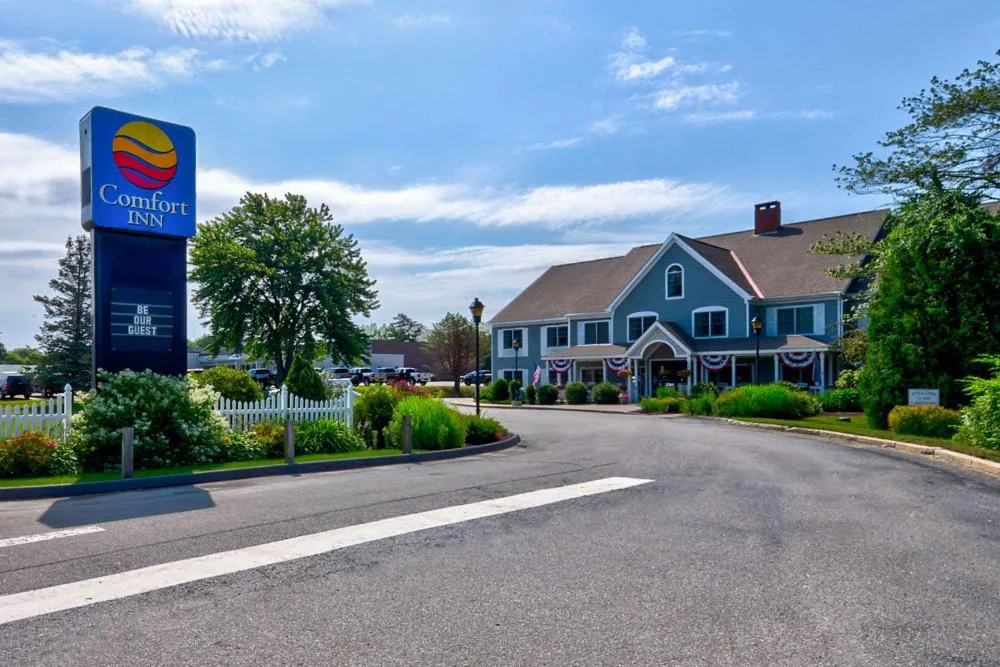 Comfort Inn Brunswick hotel hero