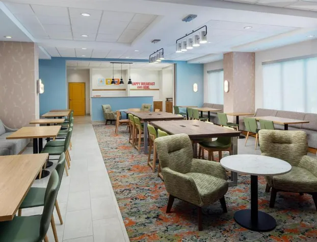 Hampton Inn Nashua hotel detail image 4