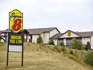 Super 8 by Wyndham Chamberlain SD hotel detail image 1