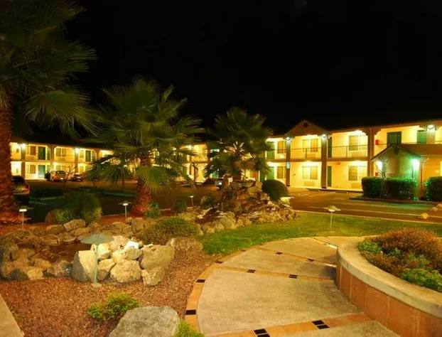 Cloverdale Wine Country Inn & Suites hotel detail image 2