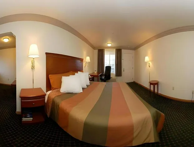 Cloverdale Wine Country Inn & Suites hotel detail image 4