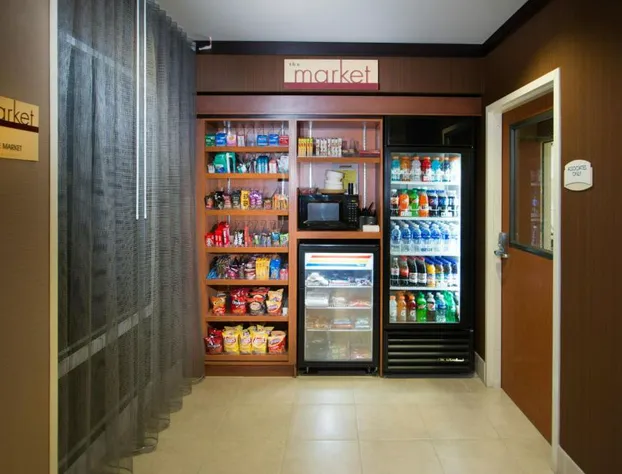 Fairfield Inn and Suites by Marriott Burley hotel detail image 4