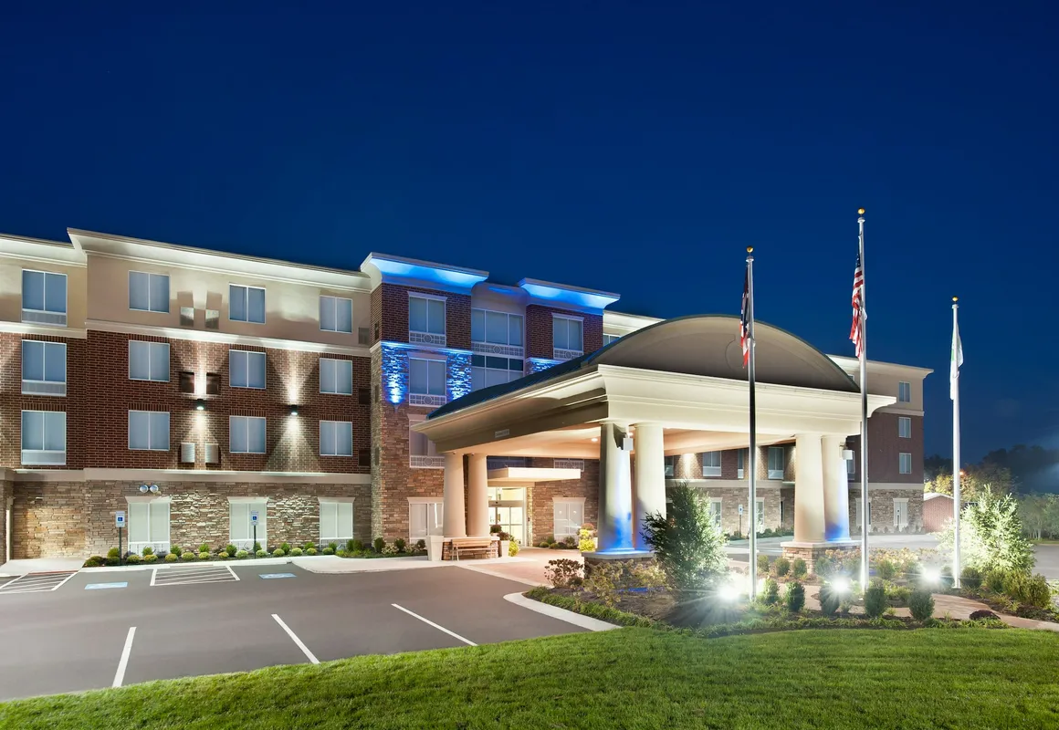 Holiday Inn Express Hotel & Suites Dayton South - I-675 by IHG hotel hero
