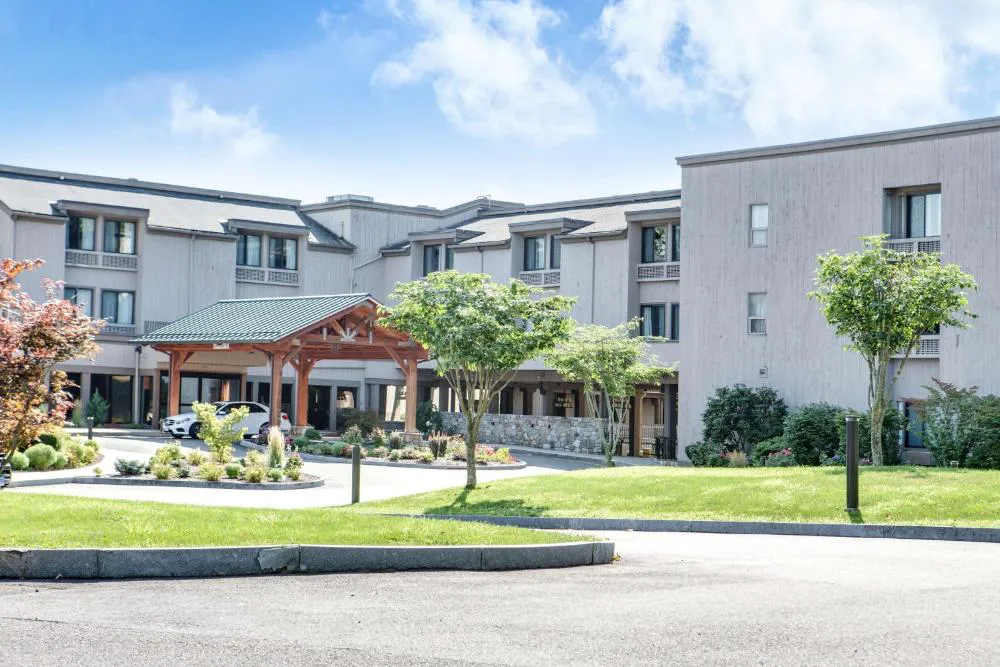 Heritage Hotel, Golf, Spa & Conference Center, BW Premier Collection hotel hero