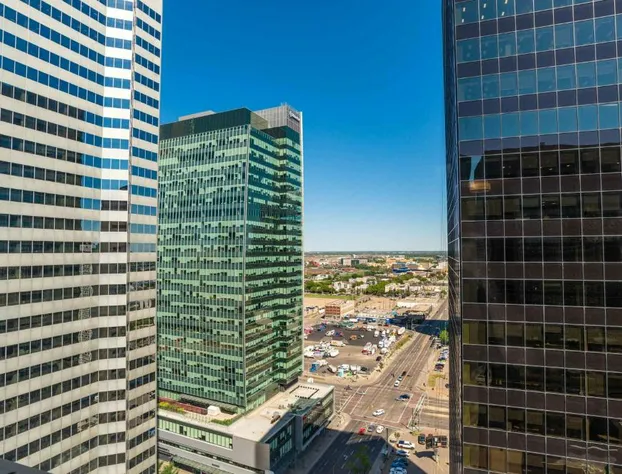 Sandman Signature Edmonton Downtown Hotel hotel detail image 1