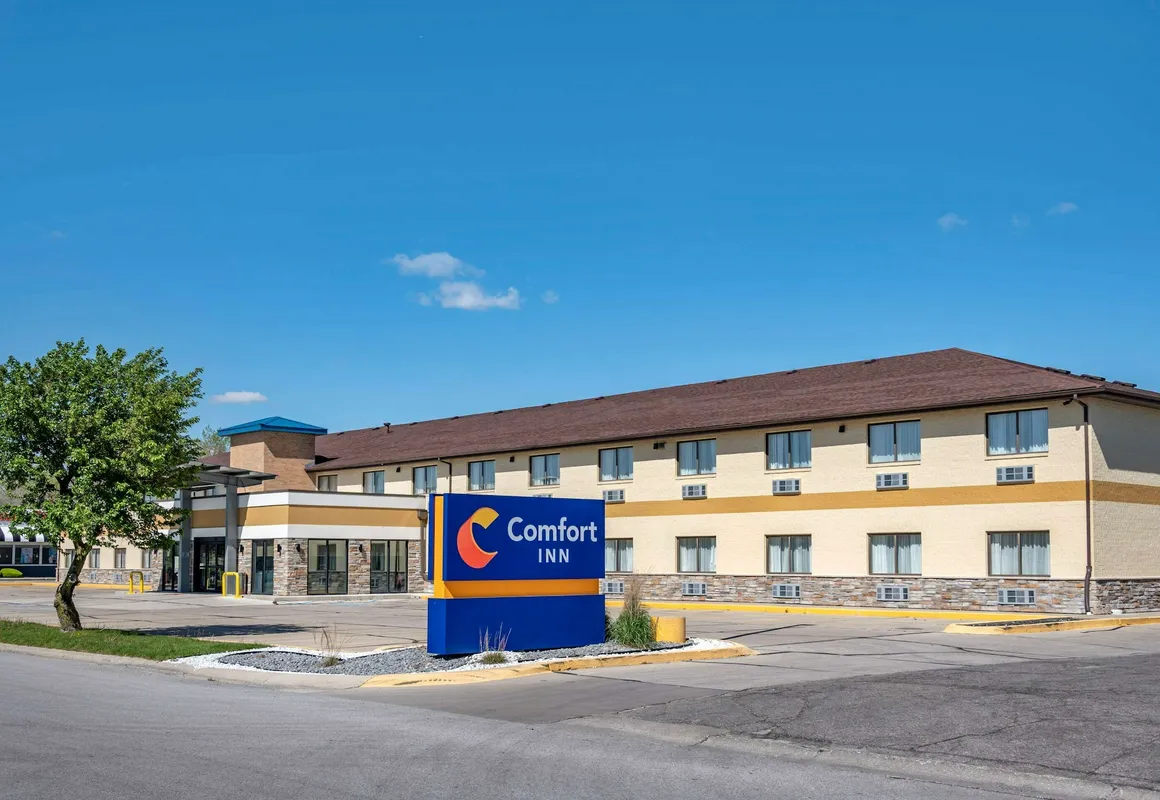 Comfort Inn Near Kokomo Speedway hotel hero