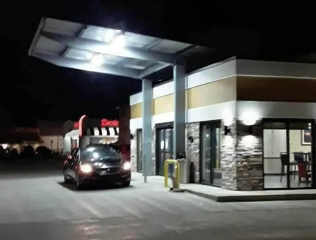 Comfort Inn Near Kokomo Speedway hotel detail image 3