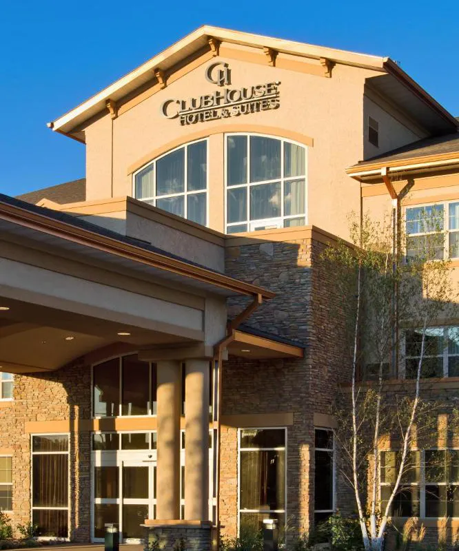 Clubhouse Hotel & Suites Pierre hotel hero