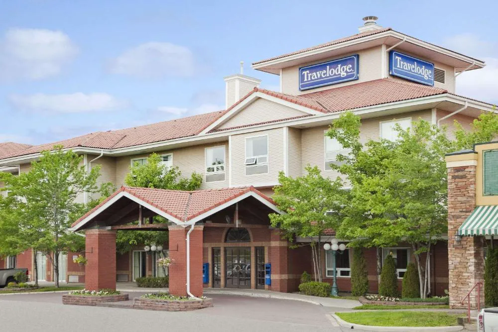 Travelodge by Wyndham Sudbury hotel hero