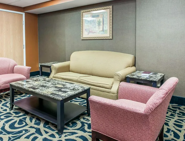 Quality Inn Defiance hotel detail image 1