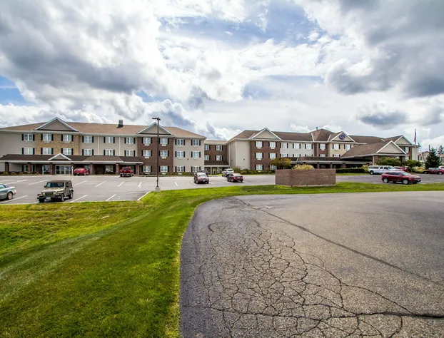 Comfort Suites Hotel and Conference Center hotel detail image 4