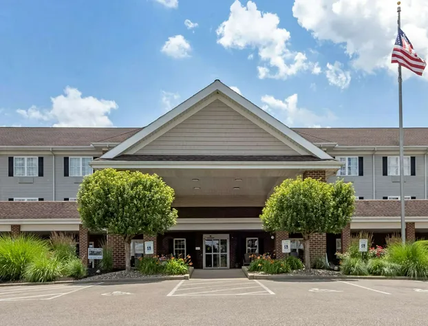 Comfort Suites Hotel and Conference Center hotel detail image 2