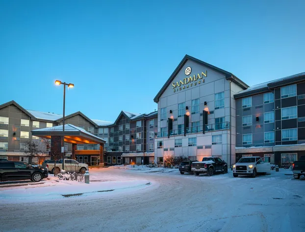 Sandman Signature Edmonton South Hotel hotel detail image 1