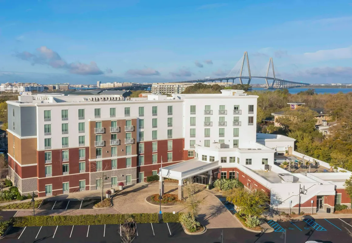 Hilton Garden Inn Charleston / Mt. Pleasant hotel hero