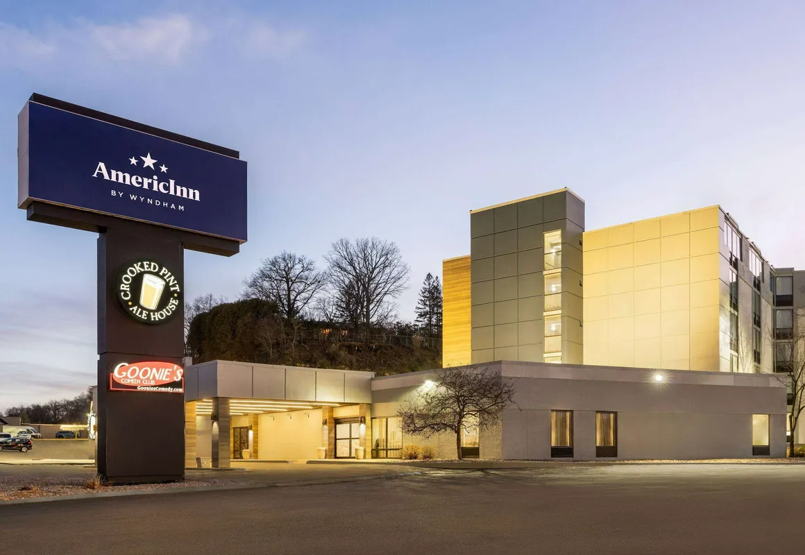 AmericInn by Wyndham Rochester Near Mayo Clinic hotel hero