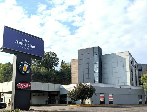 AmericInn by Wyndham Rochester Near Mayo Clinic hotel detail image 1