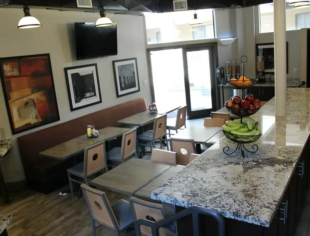 Best Western Yuma Mall Hotel & Suites hotel detail image 4