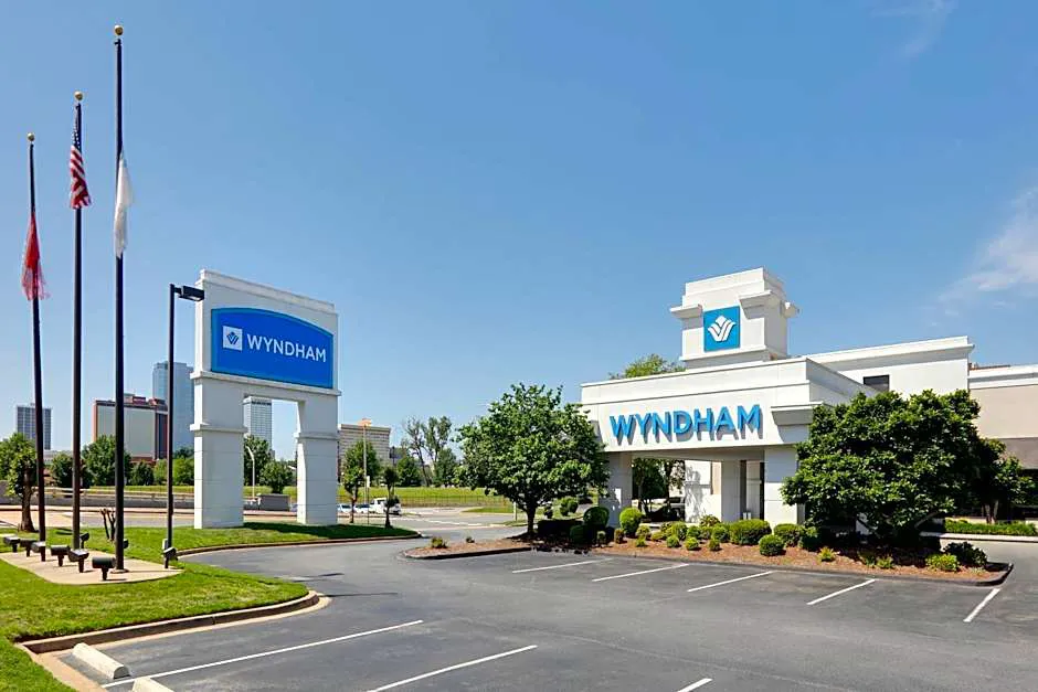Wyndham Riverfront Little Rock hotel hero