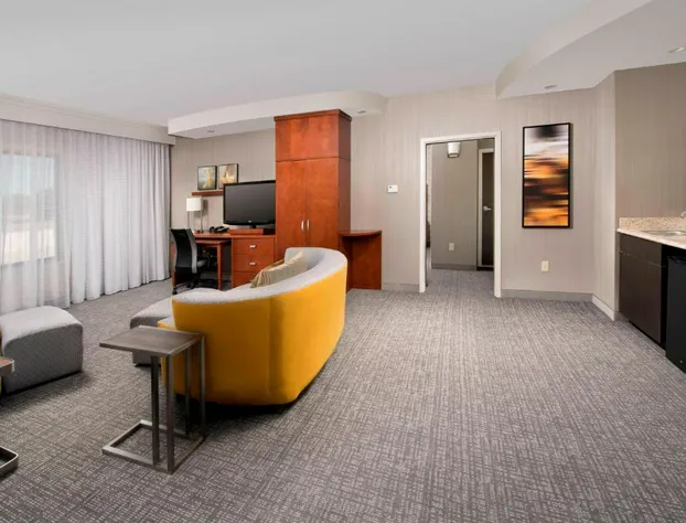 Courtyard by Marriott Tyler hotel detail image 4