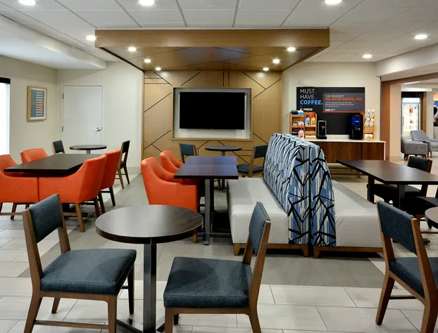 Holiday Inn Express Richmond I-64 Short Pump Area by IHG hotel detail image 4