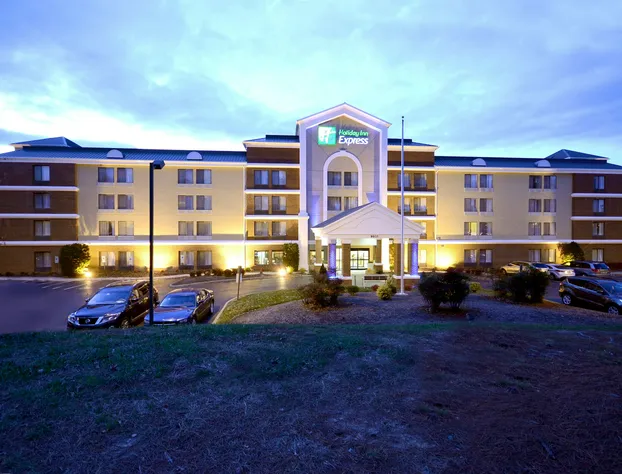 Holiday Inn Express Richmond I-64 Short Pump Area by IHG hotel detail image 2