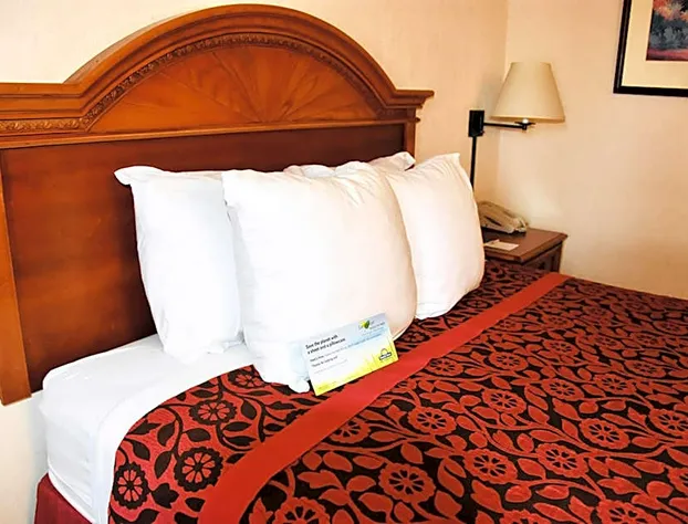 Days Inn by Wyndham Las Cruces hotel detail image 4