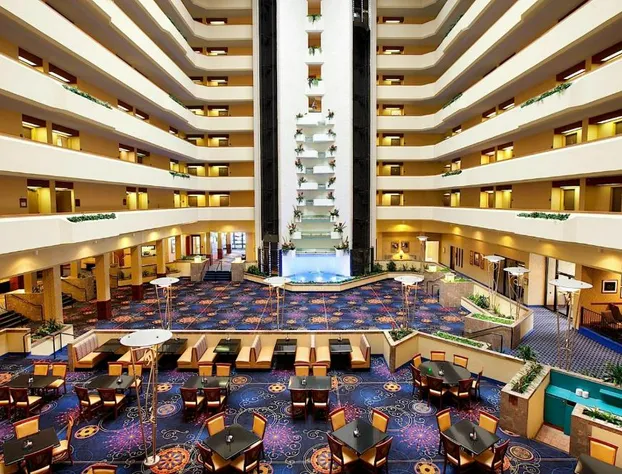 Capitol Plaza Hotel Jefferson City hotel detail image 1