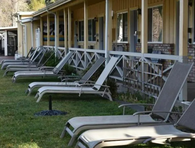 The Lodge At Blue Lakes hotel detail image 1