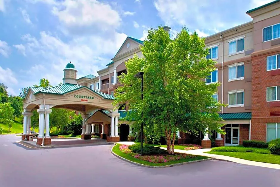 Courtyard by Marriott Basking Ridge hotel hero