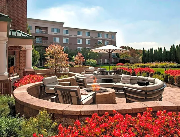 Courtyard by Marriott Basking Ridge hotel detail image 3