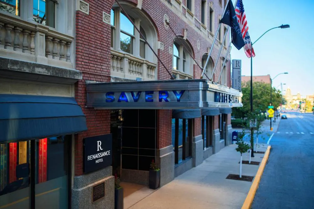Renaissance Des Moines Savery Hotel hotel hero
