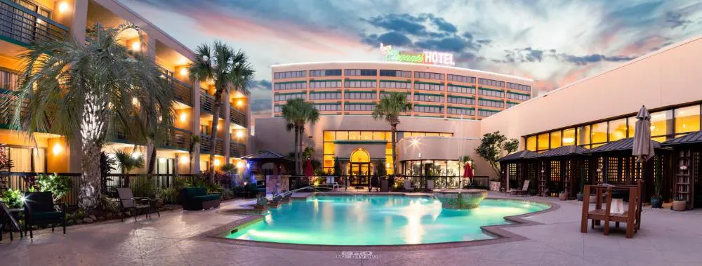 MCM Eleganté Hotel & Conference Center Beaumont hotel hero