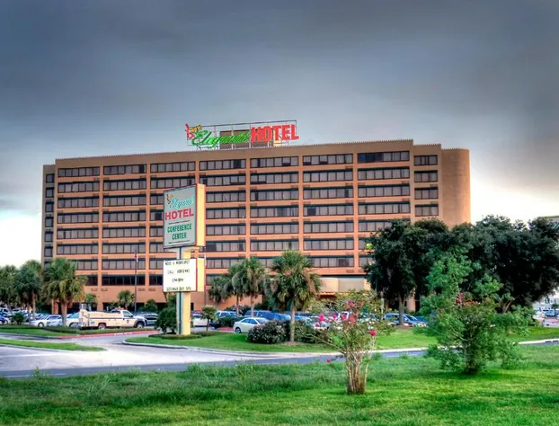 MCM Eleganté Hotel & Conference Center Beaumont hotel detail image 1