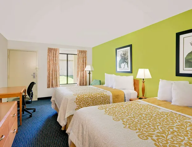 Days Inn by Wyndham Easton hotel detail image 2