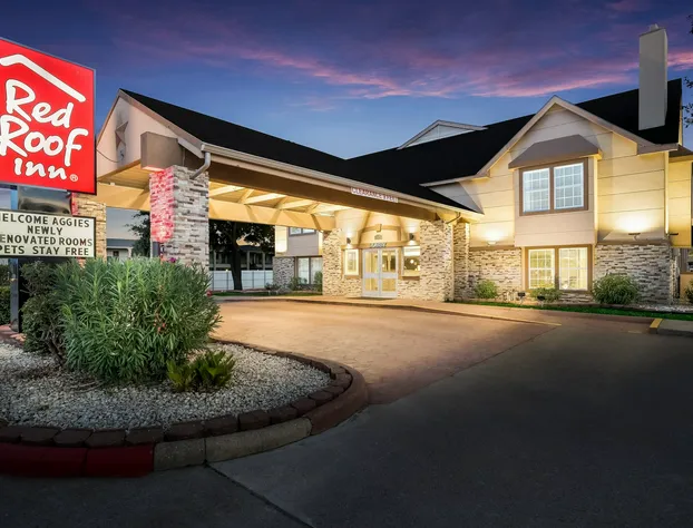 Red Roof Inn College Station hotel detail image 1